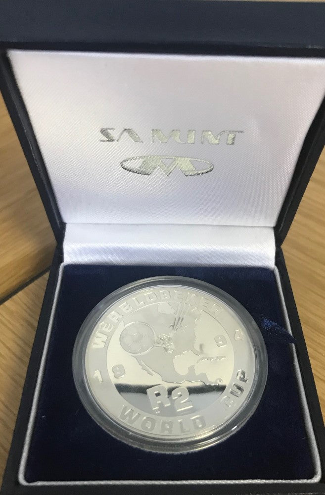 1994  R2 SILVER ONE OUNCE SOCCER WORLD CUP'  PROOF