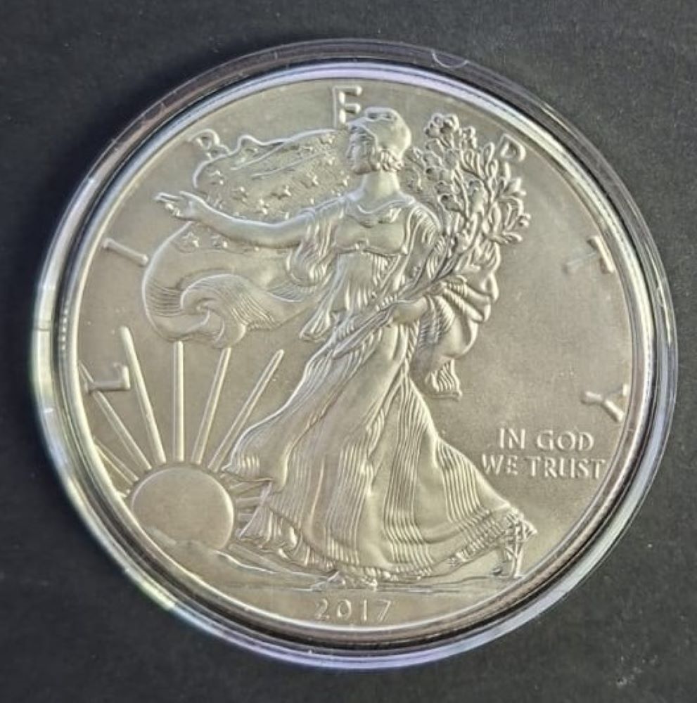 ONE OUNCE  2017 SILVER USA LIBERTY DOLLAR